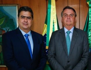Emanuel e Bolsonaro:  s vacina