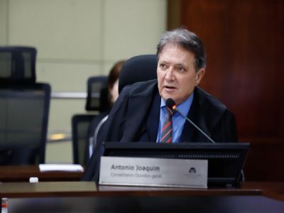 Conselheiro cita rombo de R$ 1,2 bilhão nas contas de Cuiabá e vota pela reprovação