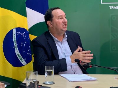 Barranco denuncia suposta irregularidade em contratao de empresa de UTI Peditrica