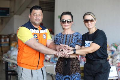 Primeira-dama coordena arrecadao de donativos para o Rio Grande do Sul