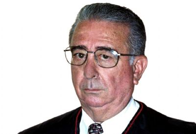 Fundador da Amam, desembargador Athayde Nery de Freitas falece aos 90 anos