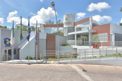 AMM fecha parceria com Governo e CNM para capacitar servidores municipais