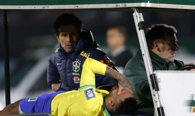 CBF confirma ruptura de ligamento no joelho de Neymar