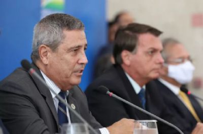 Bolsonaro diz que h '90%' de chance de Braga Netto ser candidato a vice