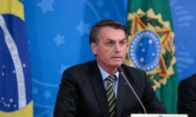 Bolsonaro chama ato contra volta s aulas de 'concentrao de quadrpedes'