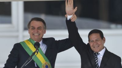 MPE diz ao TSE que  contra aes para cassar chapa Bolsonaro-Mouro