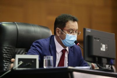 Botelho acredita em derrubada de veto e briga judicial entre Governo e AL