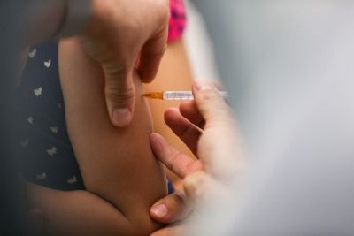 Cuiab inicia cadastro de vacinao para crianas de 5 a 11 anos na segunda