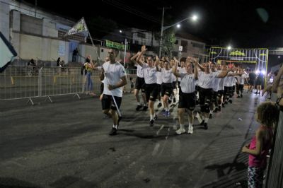 Corrida 'Guardio Centenrio' realizada pelo 1 Batalho da PM rene 800 pessoas em Cuiab