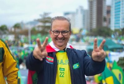 Jorginho Mello vence disputa pelo governo de Santa Catarina