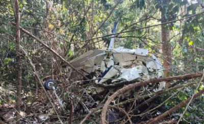 Pecuarista e filho morrem em queda de avio em floresta na divisa de RO e MT