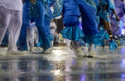 Carnaval ter muita chuva para refrescar os folies de Cuiab