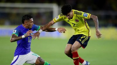 Brasil joga mal e perde para Colmbia em Barranquilla