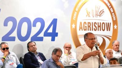 Alckmin defende dilogo com Congresso sobre desonerao da folha