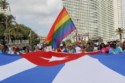Cuba decide em 2021 se aprova casamento gay em novo Cdigo de Famlia