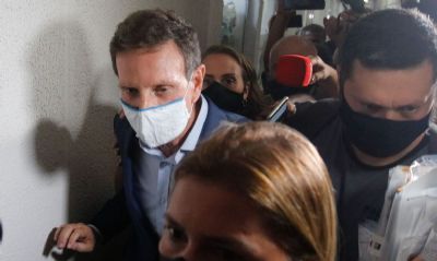 Marcelo Crivella, ex-prefeito do Rio vira ru acusado de corrupo