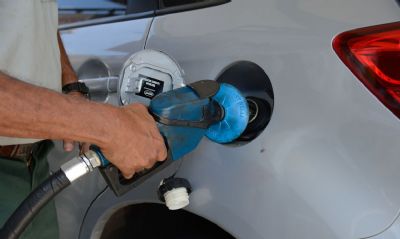 Governo vai ao STF para suspender resoluo do Confaz sobre diesel