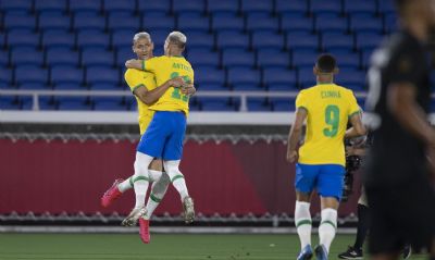 Richarlison brilha e Brasil vence Alemanha na estreia da Olimpada