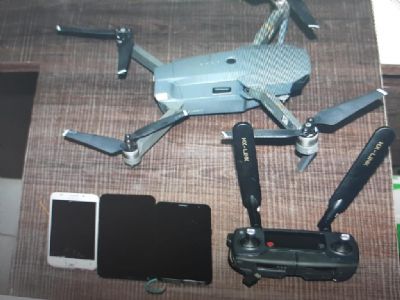 Dupla tenta entregar celulares com drone em penitenciria e  presa