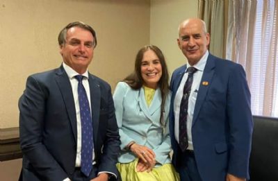Regina Duarte aceita convite de Bolsonaro para a secretaria de Cultura do governo