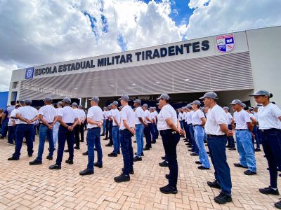 ​Fim do Programa Nacional das Escolas Cvico-Militares no afeta escolas Tiradentes e Dom Pedro em MT