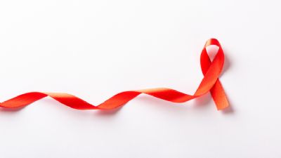 Cerca de 108 mil pessoas vivem sem saber que são portadores do vírus HIV, segundo aponta o Ministério da Saúde