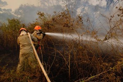 Corpo de Bombeiros apresenta plano de preveno e resposta a queimadas e incndios florestais