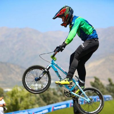 Atleta do programa de bolsas do Governo de MT participa de Campeonato de Ciclismo nos EUA