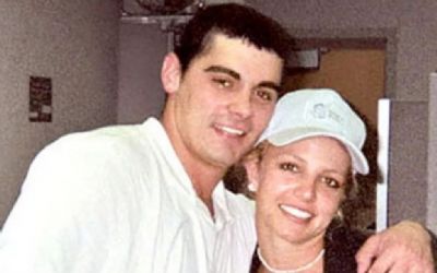 Ex-marido de Britney Spears  condenado por invadir casamento da cantora