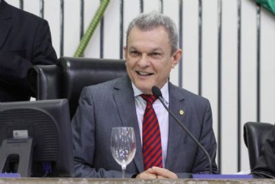Jos Sarto (PDT)  eleito prefeito de Fortaleza com 51,69% dos votos