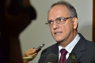 Prefeito de Rondonpolis presta depoimento  CPI nesta tera-feira