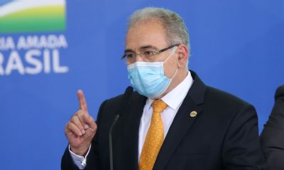 Ministro diz que 160 milhes sero vacinados at dezembro no Brasil