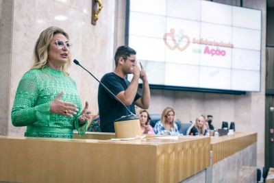 Em evento em So Paulo, Marcia Pinheiro anuncia R$ 1.212 para rfos do feminicdio