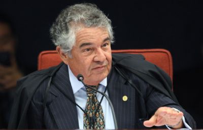 Marco Aurlio nega pedido de Bolsonaro para barrar decretos sobre isolamento