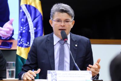 ​Medeiros pede interveno federal na sade de Mato Grosso