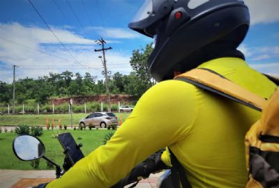 Detran refora a importncia do uso do capacete para motociclistas