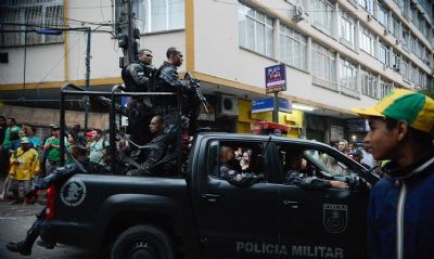 Suspenso de operaes policiais no Rio reduz mortes em mais de 70%