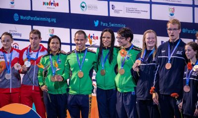 Dois ouros marcam penltimo dia do Mundial de natao paralmpica