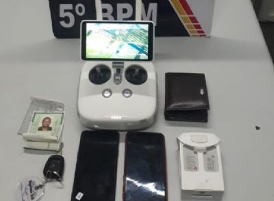 Policiais interceptam drone que sobrevoava unidade prisional; dois so presos
