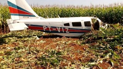 Avio cai em fazenda no Mato Grosso