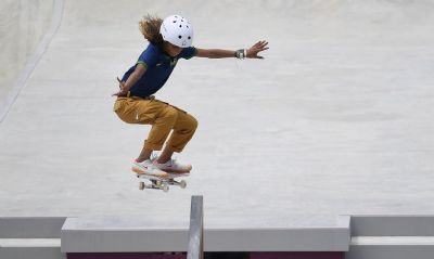 Brasil fatura 2 prata no skate e vai com 3 s quartas do surfe