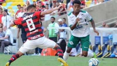 Atacante destaque no Carioca,  o novo reforo do Cuiab para a Srie B do Brasileiro