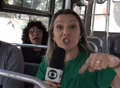 Reprter da Globo discute com passageira de nibus ao vivo