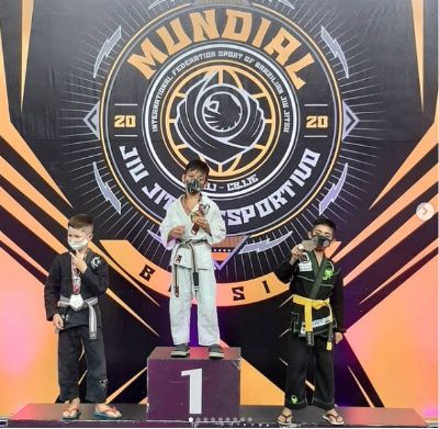 Mato-grossense de 8 anos conquista 3 lugar em campeonato mundial de Jui-Jitsu