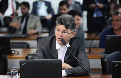 Medeiros cogita disputar Governo se Bolsonaro apoiar Wellington