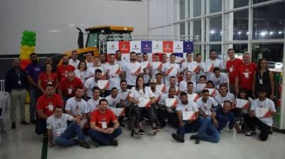 Formao de 34 consultores tcnicos mecnicos  finalizada em Mato Grosso e Gois