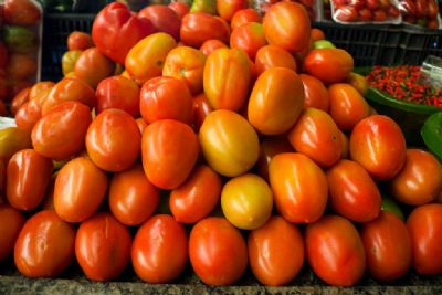 Queda no preo de frutas e verduras chega a 33% em Cuiab
