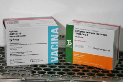 Mato Grosso recebe 50,8 mil doses de vacina nesta sexta