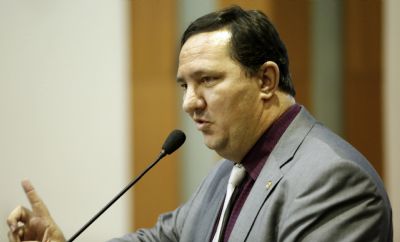 PT abre disputa interna para vaga no Senado nesta sexta
