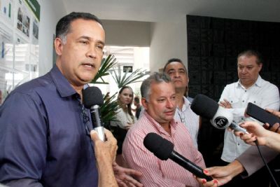 Vereadores negam presena de Oseias e servidora na festa de Juca do Guaran